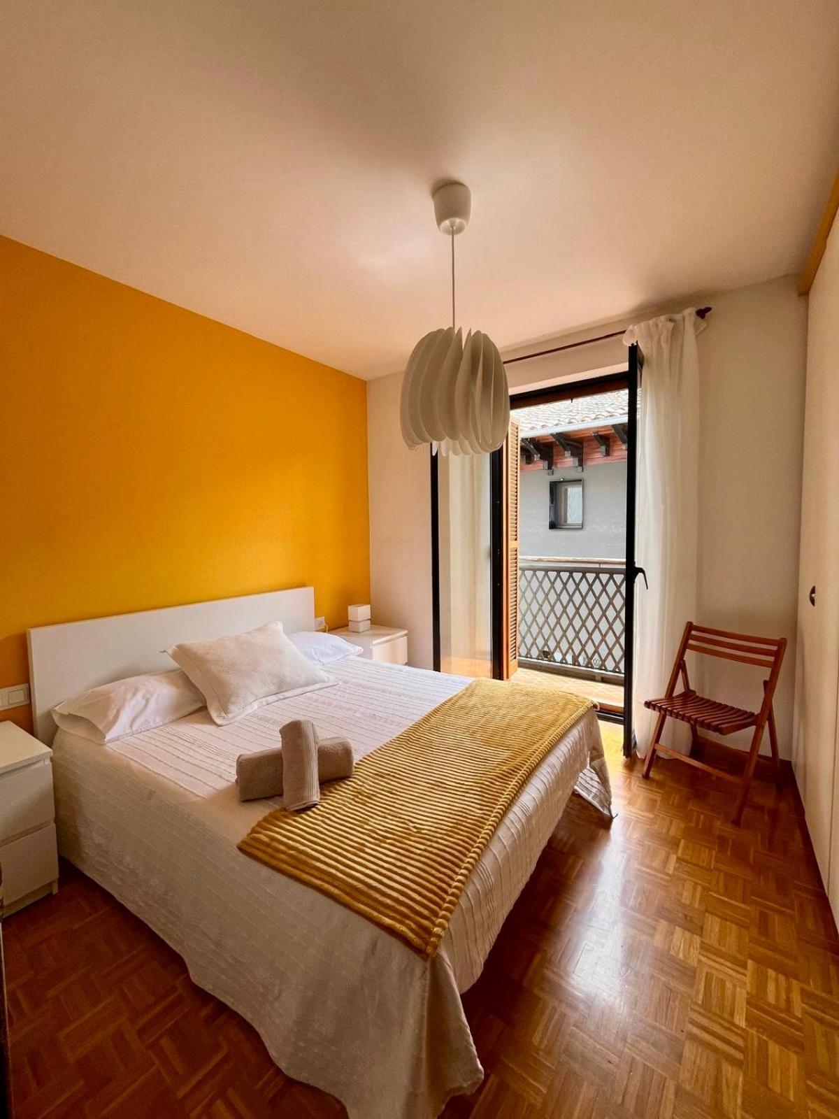 Encantador Apartamento En Estella-Lizarra Exterior photo